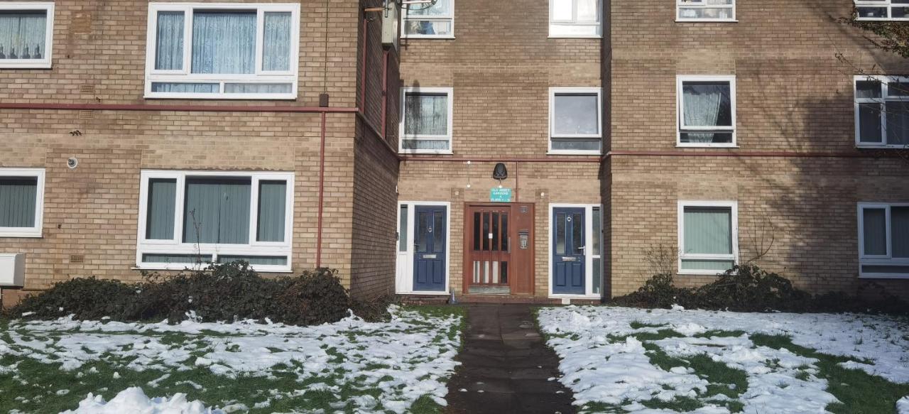 Lovely 3 Bed Apartment Near Qe Hospital Harborne Birmingham New Eksteriør bilde